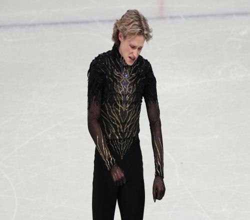 “四周跳之神”倒在米兰冬奥会，马里宁遭遇生涯最沉重打击