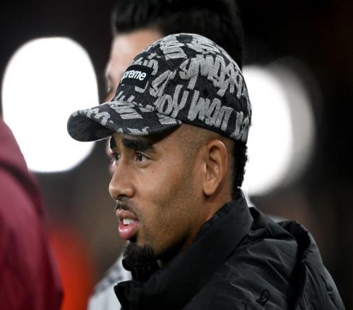 热苏斯确认阿森纳离队计划：英超转会受阻后，渴望重返巴西联赛