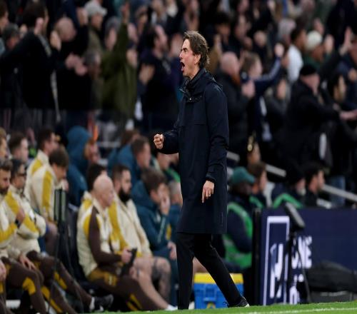 TA：热刺凭强势进攻迎来反弹，弗兰克战术奏效重建球迷信任