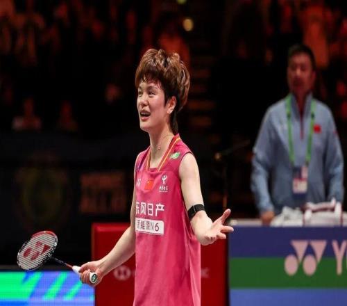全英赛王祉怡、谭宁/刘圣书登顶，携手打破国羽两单项七年冠军荒