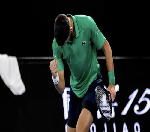 澳网达成百胜德约将改写费德勒一纪录，斯瓦泰克点出袁悦输球原因