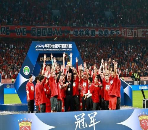 争冠决战无悬念！海港如愿3连冠，闪击锁定冠军，申花2年功亏一篑