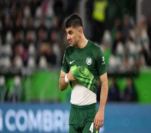 利物浦买新后卫相中“新范德文”21岁希腊后卫，人高马大速度快