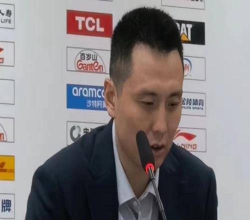 你可是国字号啊！打CBA鱼腩队，全场0分0板0助，正负值倒数第一