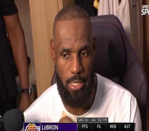 詹姆斯：我不在乎NBA杯，有没有它都无所谓，我就是喜欢打球