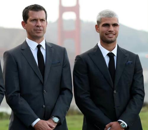 亨曼相信阿卡未来可以夺20座大满贯，法媒称阿卡就是当今网坛GOAT