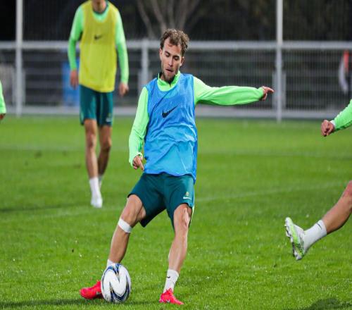 中超转会动态：北京国安2将或离队，浙江队被曝挖K联赛准MVP