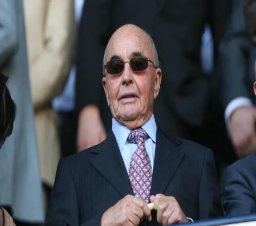 太阳报：热刺前老板乔刘易斯涉嫌投注比赛，已被英足总调查