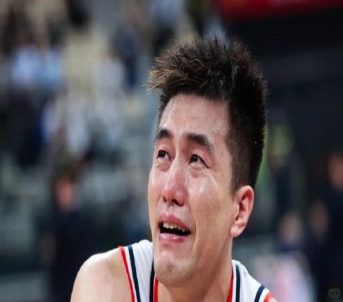 央视发文公布郭艾伦真实现状，退役传闻终于真相大白，姚明说对了