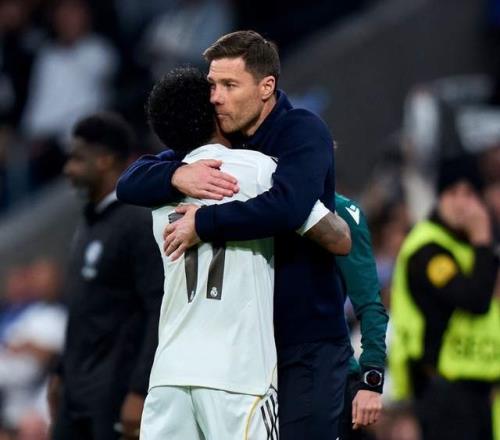 阿隆索纠错！皇马6000万前锋蜕变：边缘人晋升主力全队受益