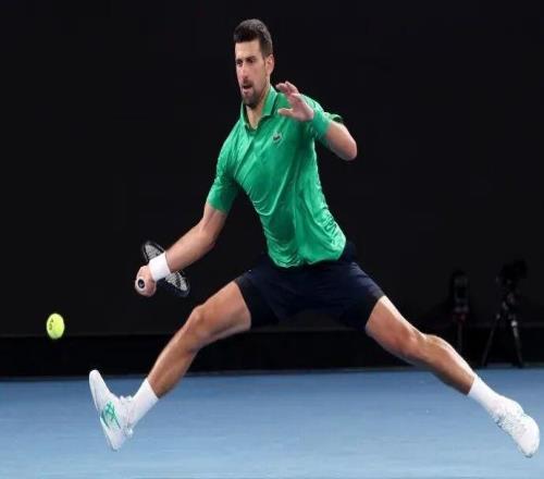 商竣程末盘送蛋，晋级次轮；德约迎来了他在澳网的第100胜！