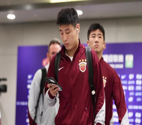 冠军DNA！武磊：希望海港队拿到更多的冠军，为上海争夺荣誉！