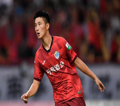 中超转会李金羽引进巴甲前锋申花2将加盟玉昆海港中卫转投大连