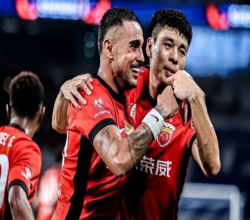 中超大结局：上海海港夺冠，法比奥荣膺金靴，梅州、亚泰降级