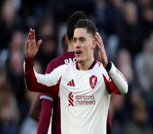 从三连败到客场零封！英超冠军强势复苏，11亿欧豪阵有望强势逆袭