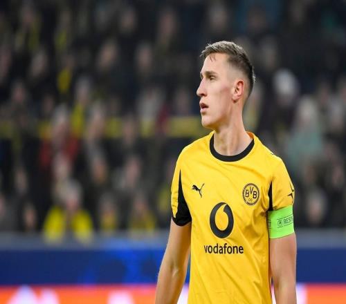 法尔克：施洛特贝克愿意去拜仁，但拜仁在等待于帕的续约结果