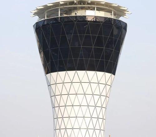 2025 F1收官再现“三国杀”，谁将登顶？明年F1中国站票价定了！新增4000席位！