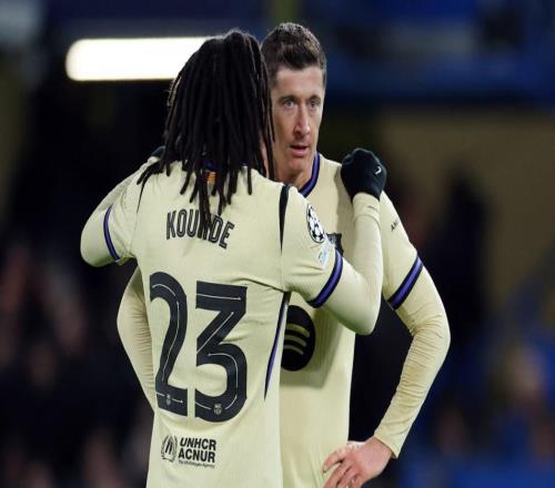 鲁莽红牌！巴萨03惨败，欧冠关键战：18岁天才令亚马尔颜面尽失