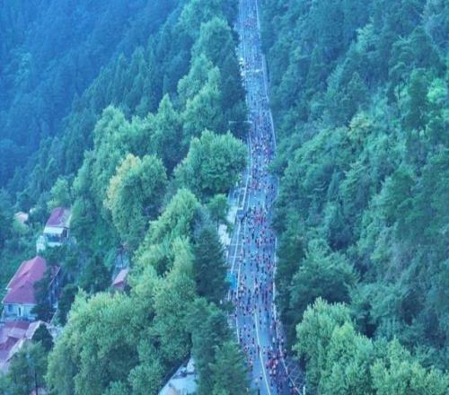 2025“探秘江西”霞路相逢·三山五岳庐山越野赛开赛