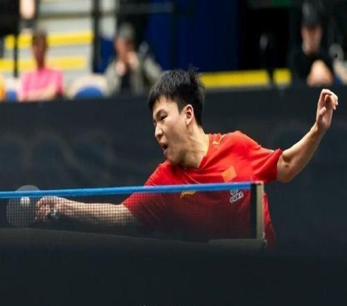 澳门冠军赛：向鹏2-3不敌弗朗西斯卡，首轮出局