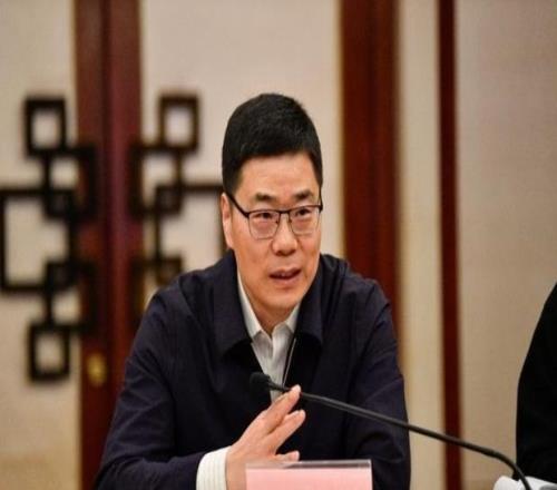 中国篮协主席：对未来五年让“三大球”成为体育强国目标深感压力