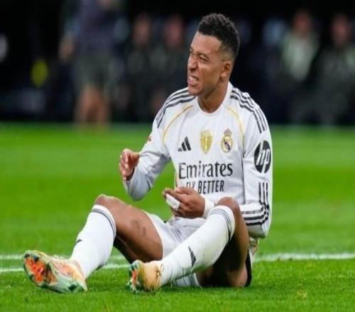 西媒：姆巴佩手指骨折，无碍出战