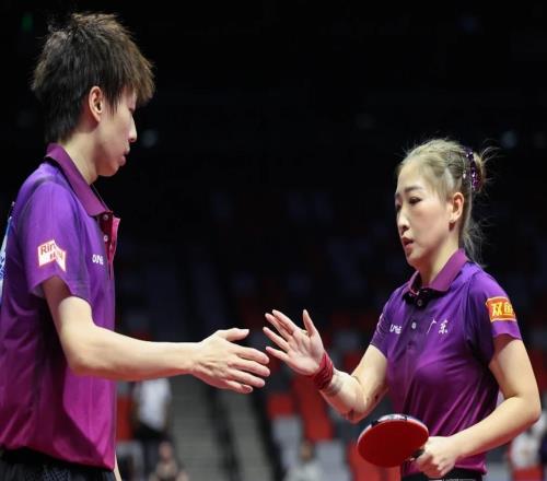泪目！34岁国乒美女奥运冠军4-3逆转进决赛：又美又能打冲两连冠