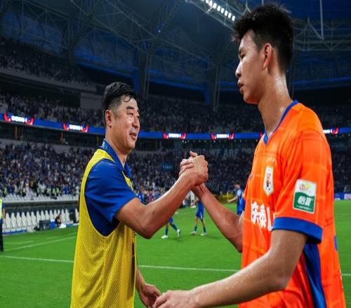 山东鲁能新赛季主帅人选敲定！积极补强目标冲冠，球迷直呼没想到