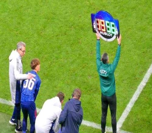 欧冠10连胜+连续8场零封！阿森纳客场30击败布拉格斯拉维亚