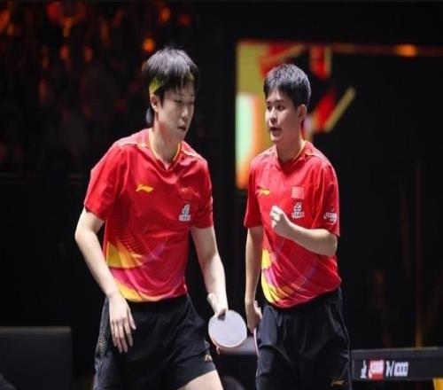 王楚钦/林诗栋3-0战胜徐瑛彬/袁励岑，晋级中国大满贯男双四强