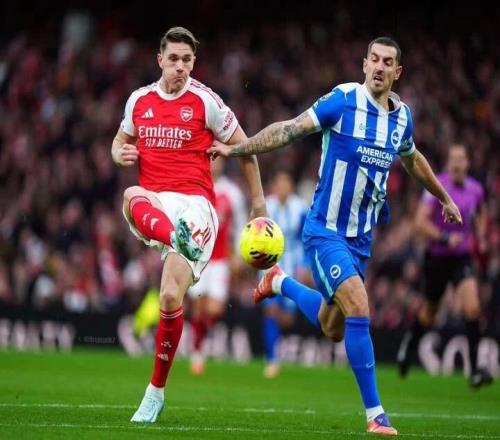 仅4脚传球！约克雷斯沦为场上看客阿森纳买到水货