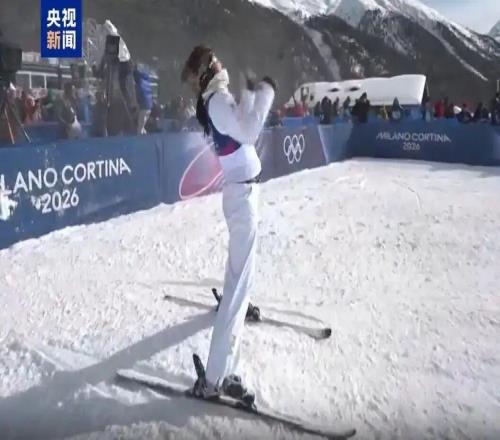 中国队80分钟连夺两金