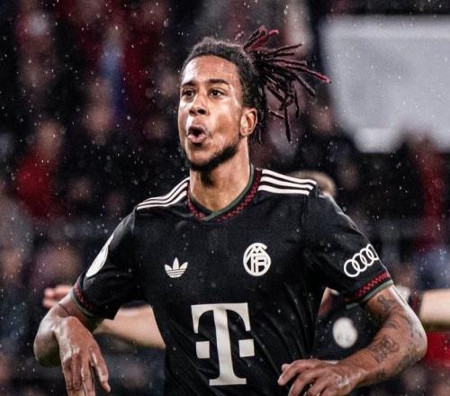 03惨败！41逆转！疯狂一夜，利物浦出局，拜仁逆袭，热刺淘汰