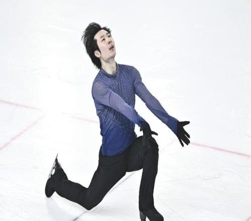 体坛联播｜王楚钦希望永远比昨天做得更好，国米重返意甲榜首