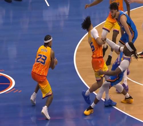 雷霆5连胜！亚历山大33+7创NBA神迹，这一战我不得不承认4个现实