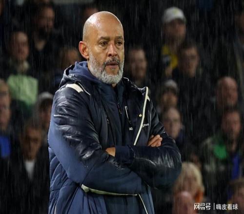 首胜！曼联利物浦不换帅是对的，英超三名新帅，12场仅1胜