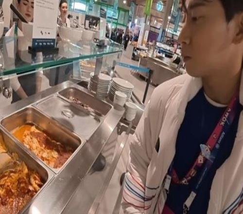 韩国选手吐槽米兰冬奥会伙食：菜品少、吃不饱…