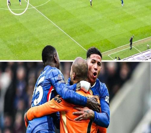 自2010年的切赫以来，桑切斯是首位英超送助攻的切尔西门将