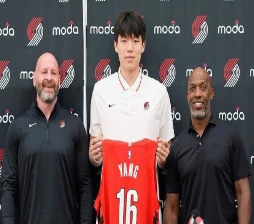 队记：杨瀚森需更多时间去成长，但开拓者的选秀思路需要反思