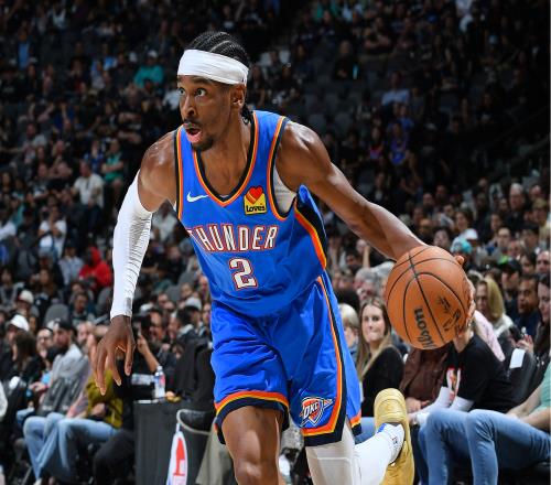 亚历山大26中14轰31分9板，过去2场仅获得4次罚球