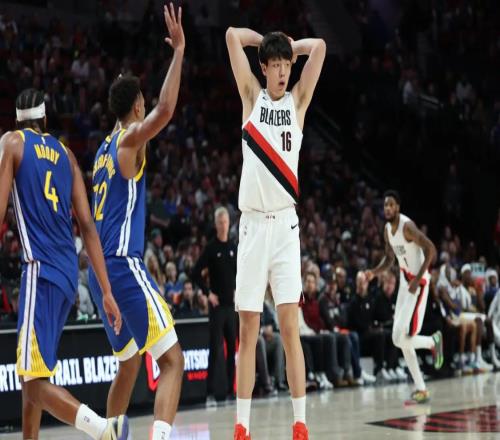 理性分析：杨瀚森想在NBA立足，需忘记以前是如何打球的