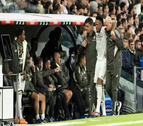 皇马后卫伤6个停2个，下轮西甲或只有2名正印一线队后卫可用