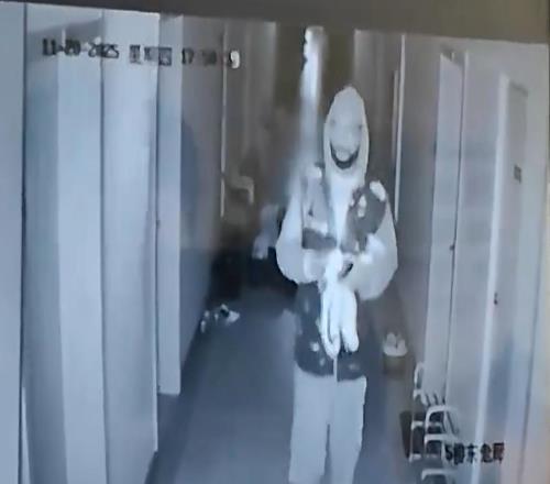 队友的球鞋都要拿青岛海牛外援兰克尔泽的“肥皂剧”持续发酵