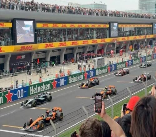 Summary | 从屏幕到赛道：纪录片如何推动F1粉丝扩张