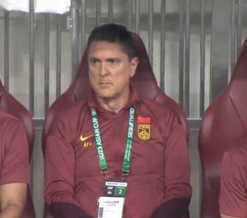 无缘U23亚洲杯！国足19岁新星失宠了：被邵佳一以及安东尼奥弃用