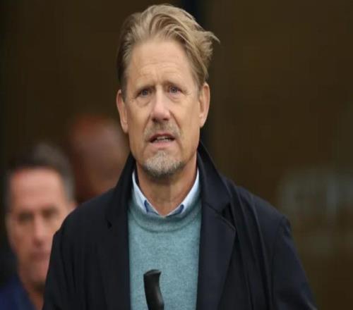 维拉是不是争冠球队舒梅切尔：绝对是，曼联要踢他们我害怕