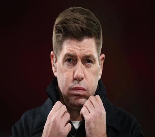 费迪南德：我跟杰拉德说要准备好，因为随时可能去利物浦救火