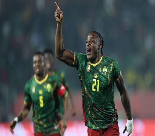 体坛联播｜王楚钦男单排名年终第一，孙颖莎“霸榜”180周