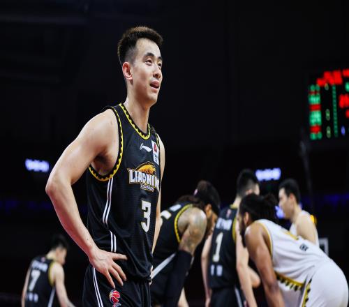 CBA新赛季首轮结束，5支强队的进攻数据分析，谁更依赖外援