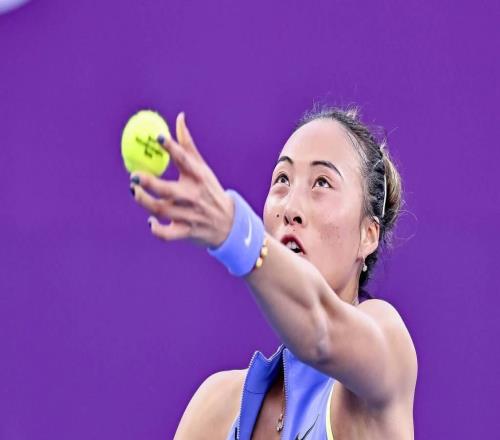 崩溃落泪后终迎复出首秀，郑钦文期待一步步重回巅峰